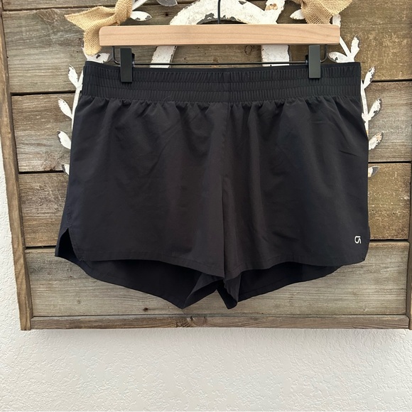 GapFit Women's Black Athletic Shorts lined ladies‎ size Large - Picture 1 of 9